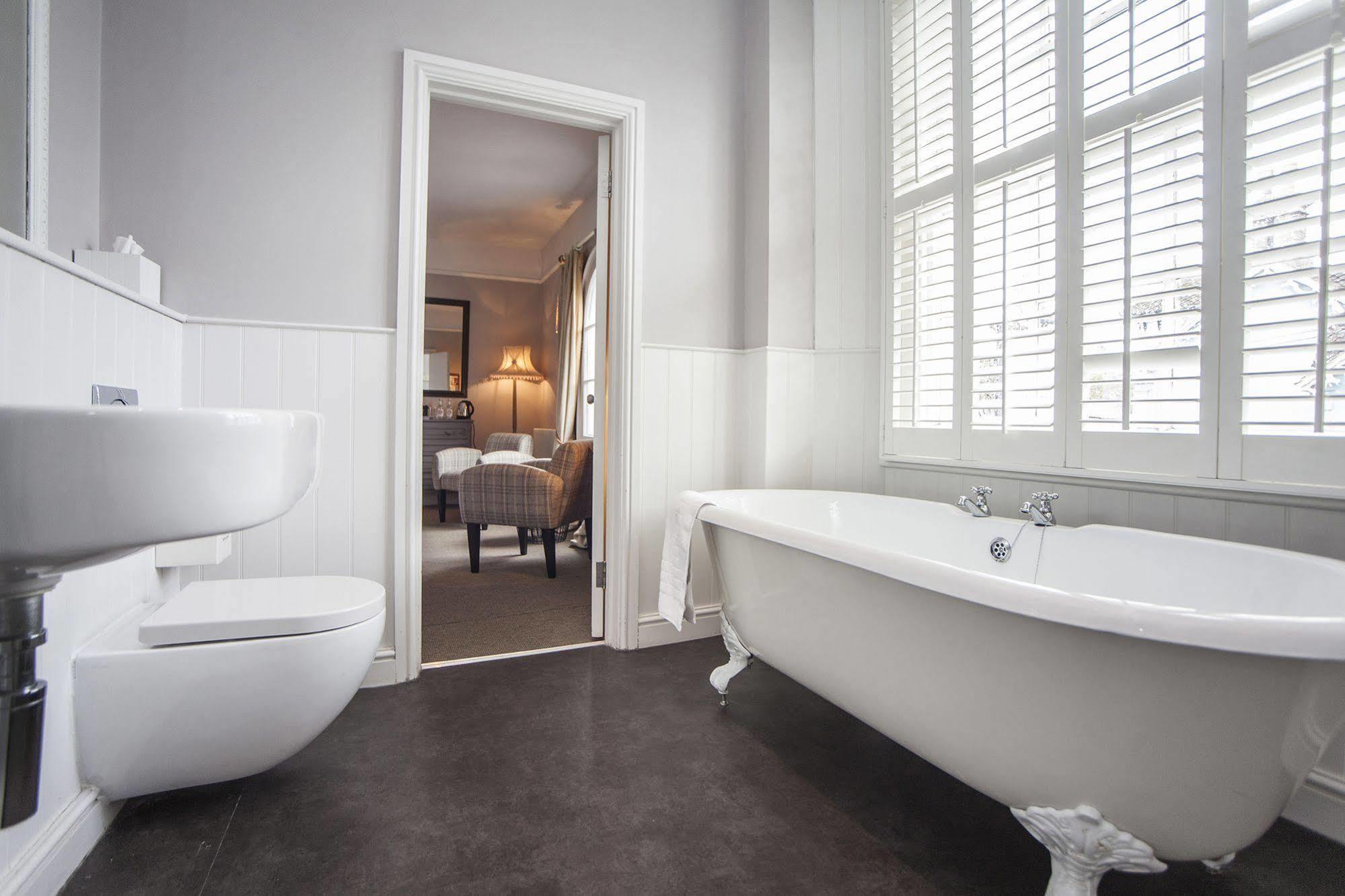 Guest house The Swan